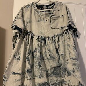 Oli & Hali Blue and White Tie-Dye Top